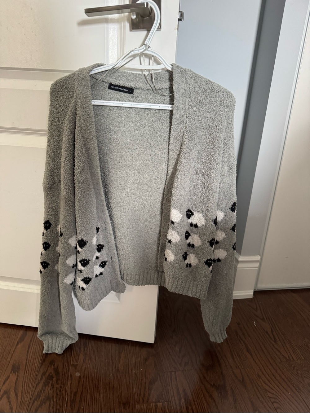 Cozy light green sheep Knit Open Cardigan - Women Sweater - Picture 1 of 3